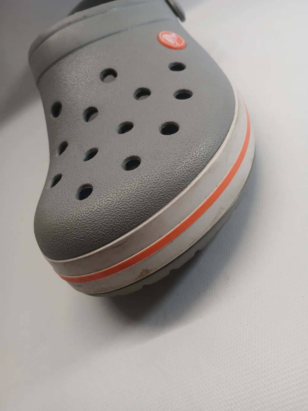 CROCS Unisex Grey Clog with Orange Stripe - Picture 6 of 13